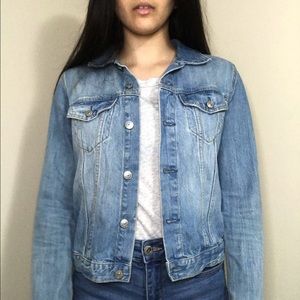 H&M Light Washed Denim Jacket